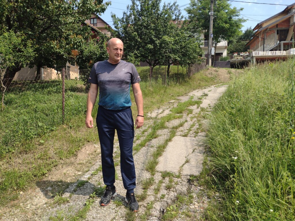 "Nošenje belih starki - misaona imenica": Tarina ulica u Kragujevcu već sedmu deceniju bez infrastrukture (FOTO) 5