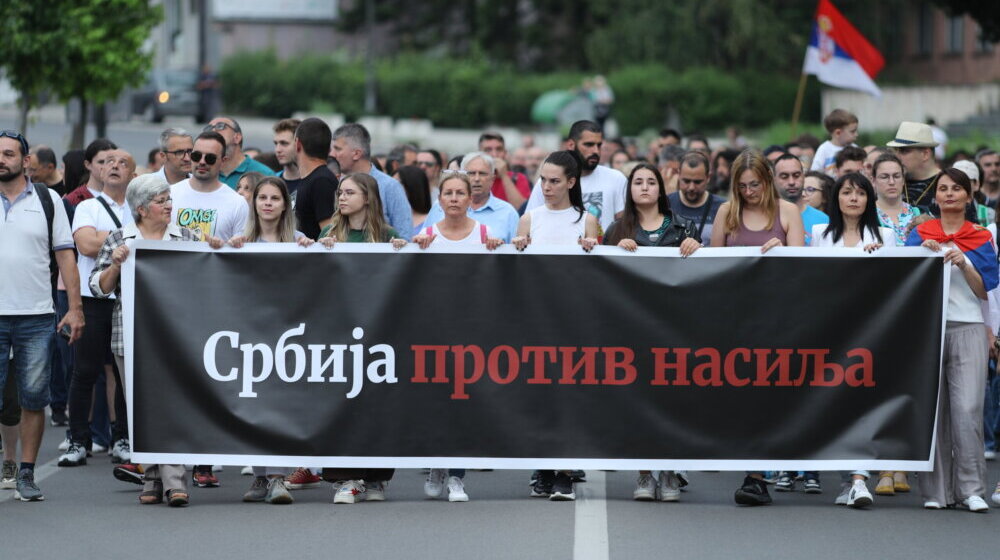 "Provokatori neće zastrašiti hrabre građane": Organizatori protesta iz Šapca, Kruševca i Kragujevca govore za Danas 1