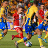Fudbaleri Vojvodine izgubili u Nikoziji od Apoela u prvoj utakmici u kvalifikacijama za Ligu konferencija 6