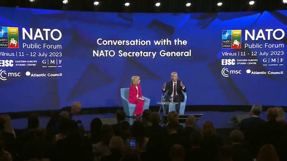 (VIDEO) Stoltenberg na javnom forumu u Viljnusu: Ukrajina bi trebalo da dobije paket od tri dela koji će je približiti NATO 1