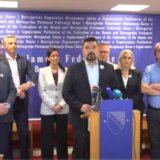 DF: Hteli su nezakonito instalirati Vukoju, Dodik je smenio Šmita 1