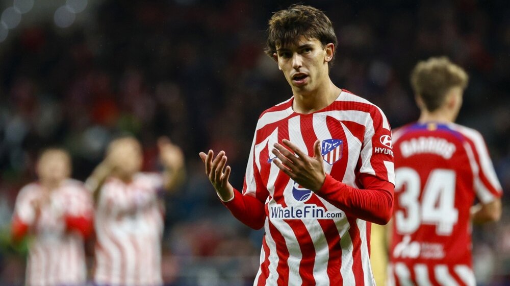 Atletiko neprofesionalnog Feliksa tera u Barselonu, Katalonci suzdržani 1