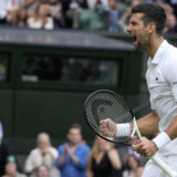 Nema mesta panici ako kola krenu nizbrdo: Đoković rekorder i kad izgubi u prvom setu 5