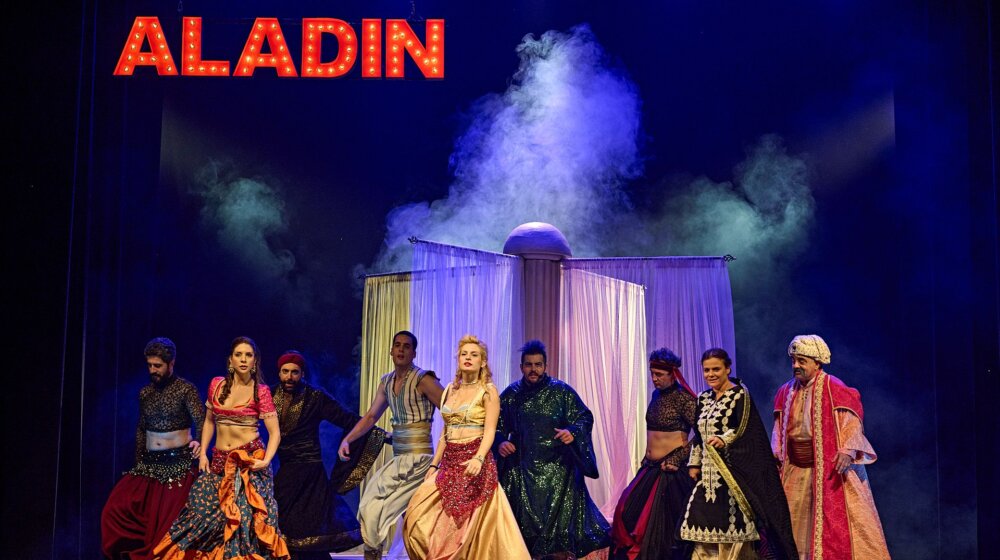 Najava programa XXXVII festivala „Grad teatar“ za nedelju, 23. jul 1