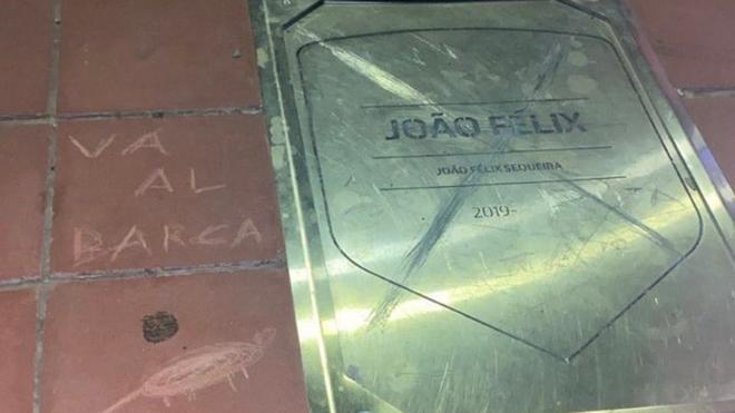 Žoao Feliks stao na žulj navijačima Atletika: Gubi se u Barsu! 2