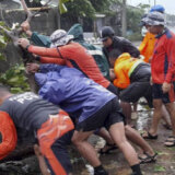 Tajfun Doksuri pogodio sever Filipina, evakuisano 12.000 ljudi 10