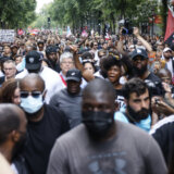 U Parizu 2.000 ljudi na skupu protiv policijskog nasilja, uprkos zabrani (FOTO) 5