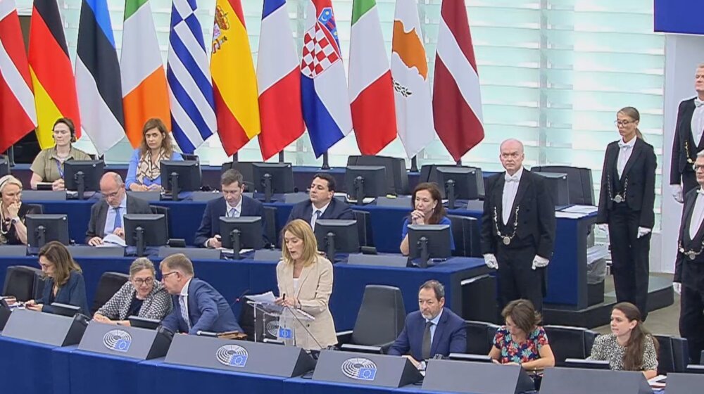 Glasanje o rezoluciji o odnosima Srbije i Kosova 19. oktobra u Evropskom parlamentu 1