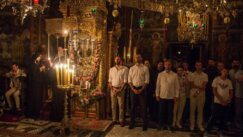 filiphilandar8 Princ Filip prvi put u Hilandaru: Pomolio sam se za narod, Kosovo i kraljevski dom (FOTO) 7