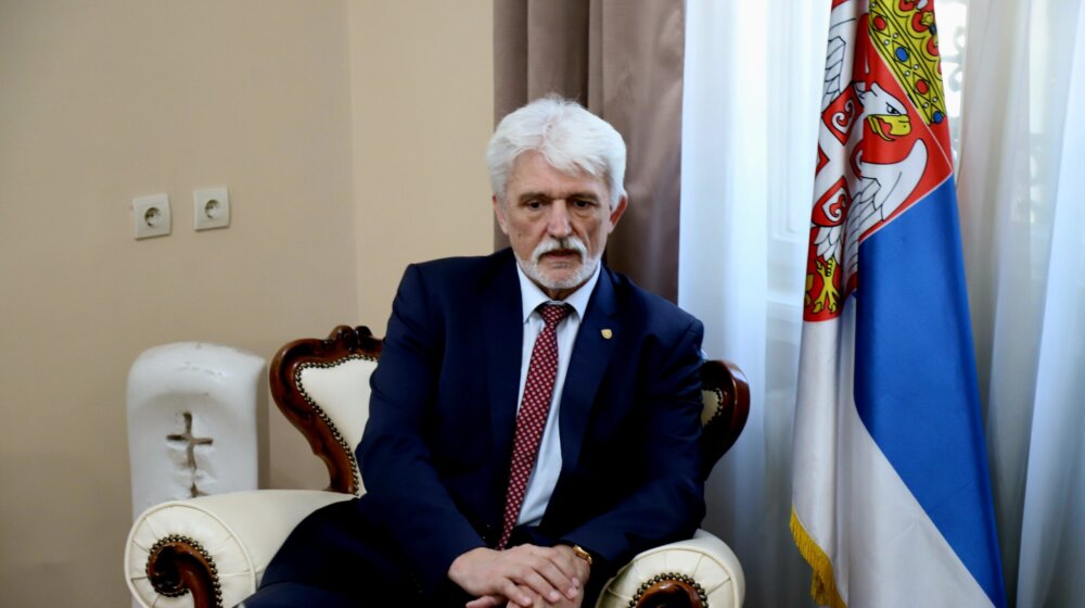 Tolkač: Srbija da osudi napade Rusije 1