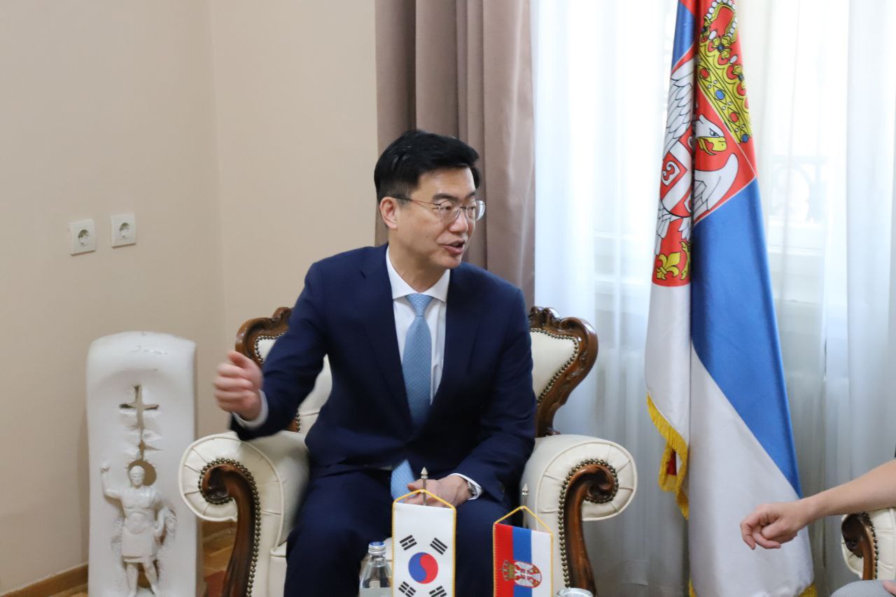 Otvoren Srpsko-korejski informativni centar u Nišu, drugi u Srbiji 2 Otvoren Srpsko-korejski informativni centar u Nišu, drugi u Srbiji 2