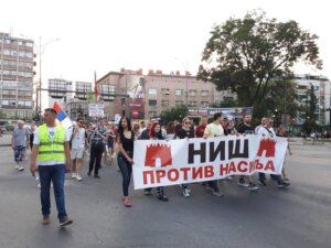 Na petom protestu “Srbija protiv nasilja” u Nišu blokiran Bulevar Nemanjića 3 Na petom protestu “Srbija protiv nasilja” u Nišu blokiran Bulevar Nemanjića 3