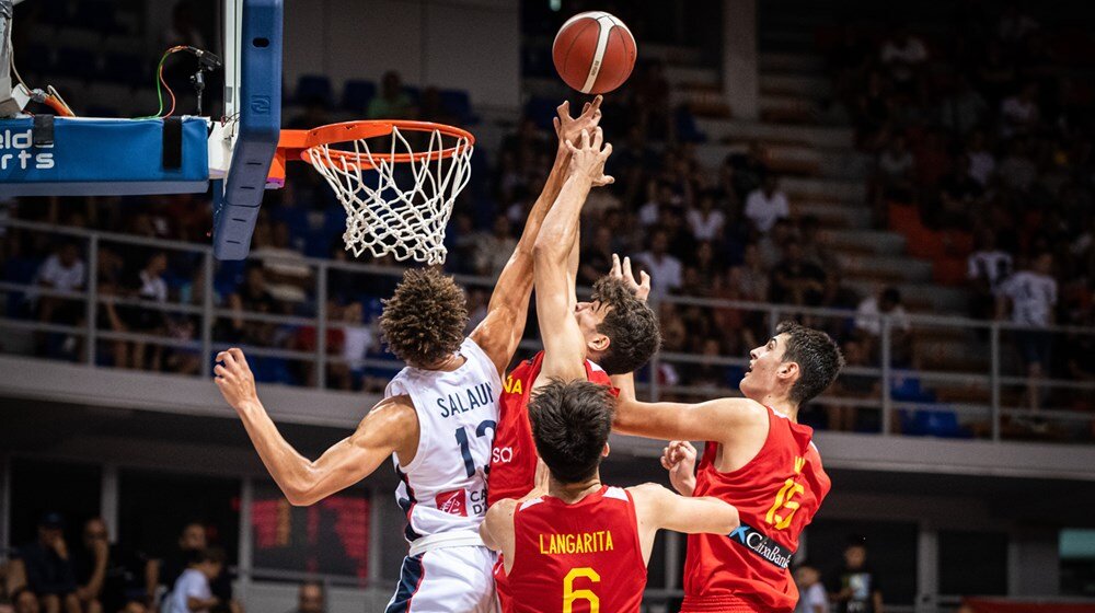 Evropsko juniorsko za košarkaše: Španci prvi finalisti u Nišu 1