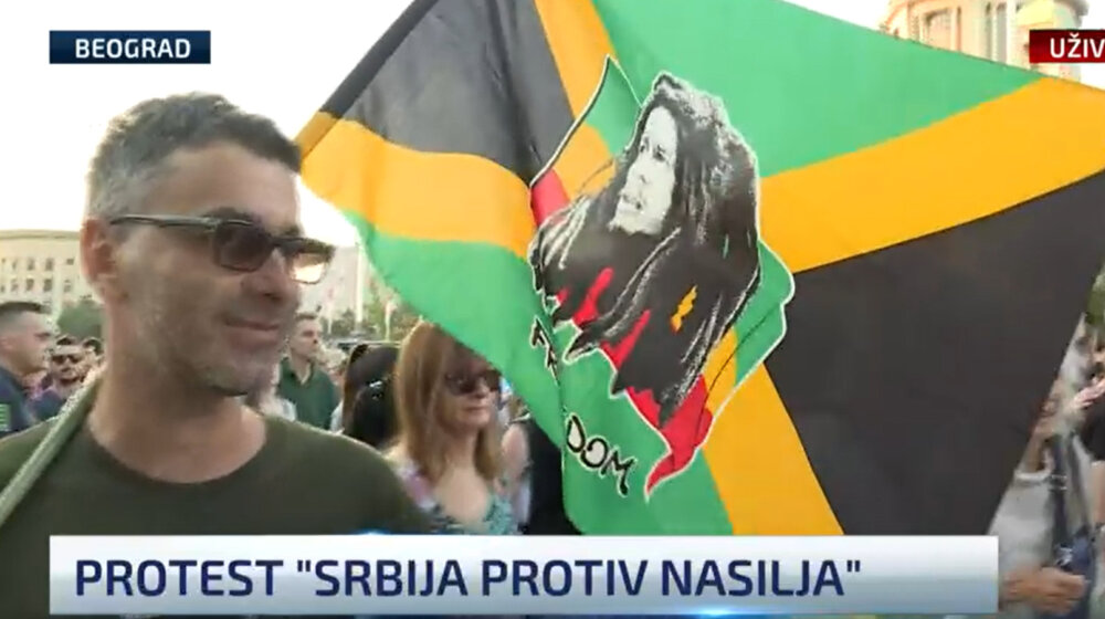 Otkud zastava Jamajke na protestu Srbija protiv nasilja? 1