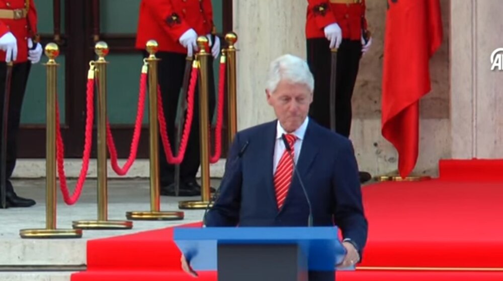Bil Klinton: Albancima je sada na Severu lako da iskoriste trenutak, ali treba zaustaviti ovu glupost (VIDEO) 1