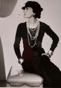 Eksperimentalni postupci i nadrealističko poimanje stvarnosti: Izložba "Men Rej i moda" slavnog fotografa u belgijskom Muzeju mode 3