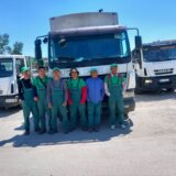 Jure radnike koji su uzeli bolovanja po kafanama : Nepalci čiste smeće u Grockoj, dok zaposleni u komunalnoj službi beru voće 1