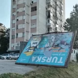 Olujni vetar sinoć u Vranju lomio bilborde i stabla 8
