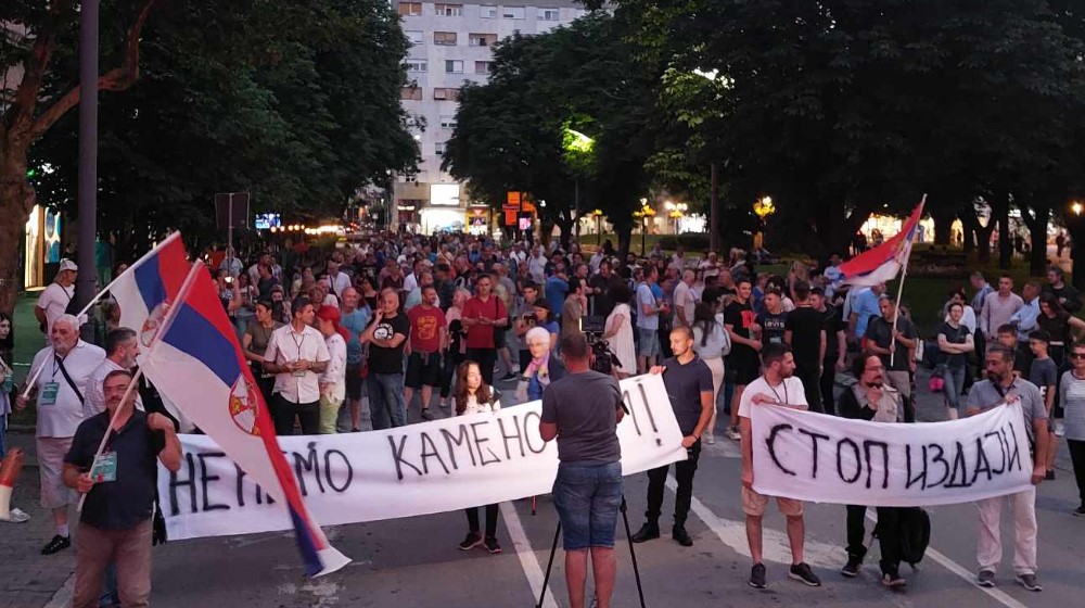 "Što je veća imovina ovih na vlasti, to je manja imovina grada": Održan četvrti protest u Zaječaru 1