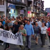 Ćuta poručio Vučiću da umesto novih rijalitija, bolje počne da gradi nove zatvore 2