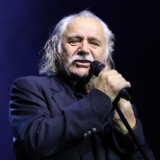 Rade Šerbedžija i Zapadni kolodvor održali koncert u Sarajevu, publika nije dala da ode ni kad je počeo pljusak 2