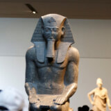 Švajcarska vratila Egiptu deo statue Ramzesa II 7