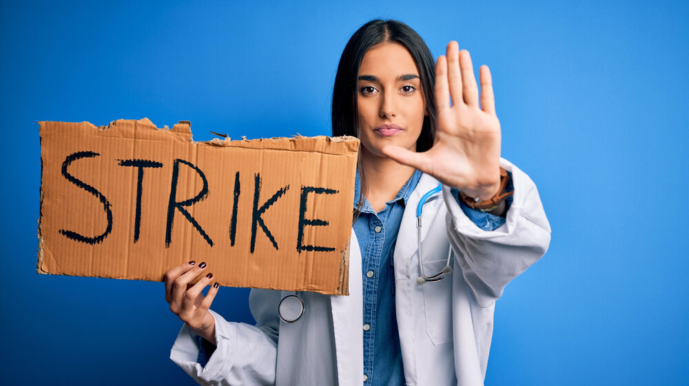 Lekari u Velikoj Britaniji stupili u dvodnevni štrajk 1