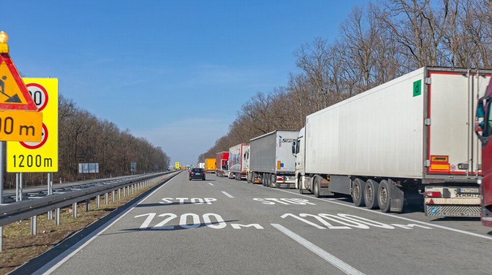 AMSS: Kamioni na graničnom prelazu na izlazu Batrovci čekaju pet sati 10