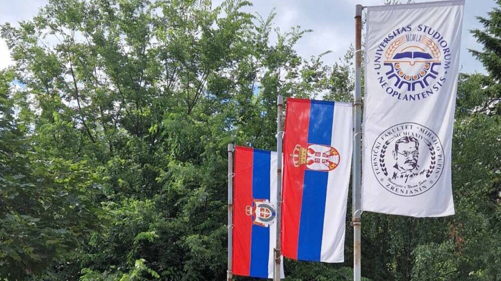 LSV traži isticanje Vojvođanske zastave ispred fakulteta u Zrenjaninu 1