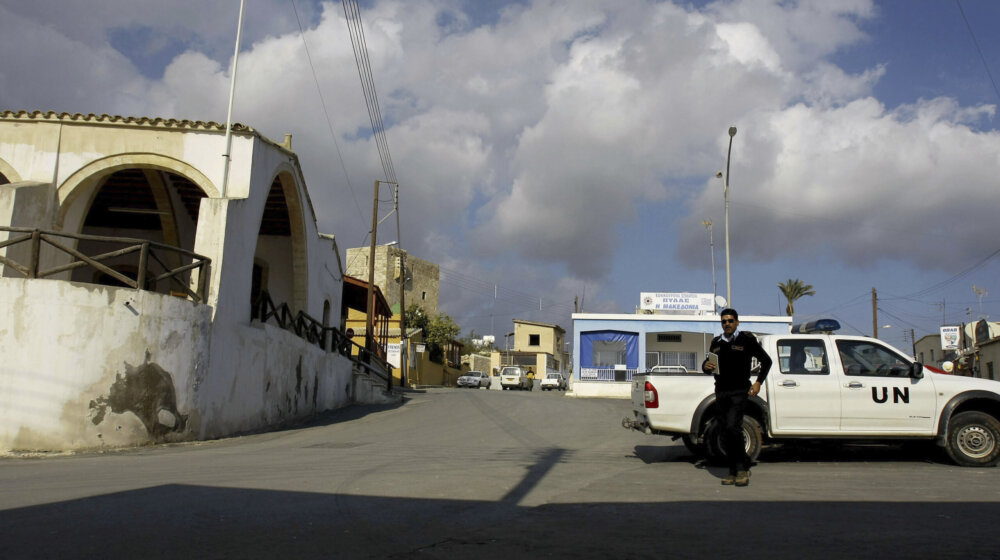 Kiparski Turci se tukli sa međunarodnim mirovnim snagama UN u tampon zoni na Kipru 1