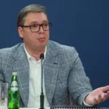 “Moj otac se zove Anđelko Vučić, a ne Fahri Musliu”: Slobodna Bosna o “ogorčenoj poruci” Aleksandra Vučića 8