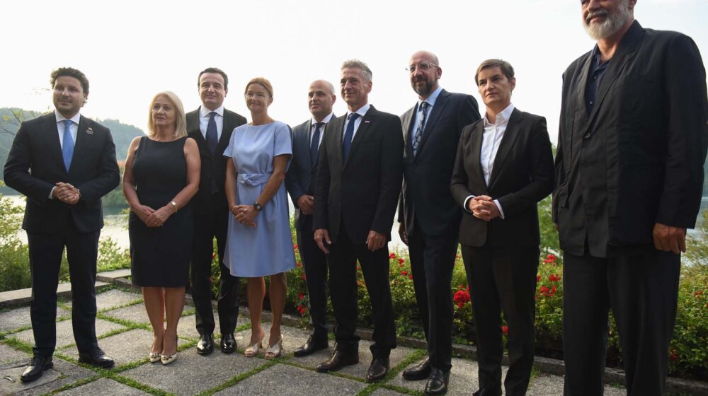 “Kao da devojčici kažu tvoja suknja je preduga, presvuci se, a onda kažu - a sad je prekratka”: Brnabić o članstvu u EU 1