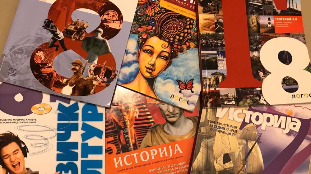 Dodeljeni udžbenici za romsku decu iz socijalno ugroženih porodica u Subotici 1