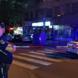 MUP: Dve osobe uhapšene zbog krađe lančića i povređivanja žene na Starom Gradu 6