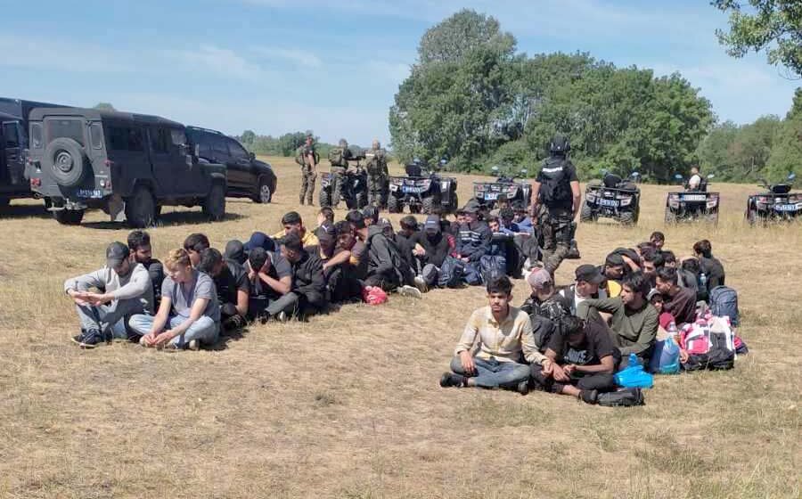 Policija na području Sombora našla 382 ilegalna migranta, Sirijac uhapšen zbog posedovanja droge 1