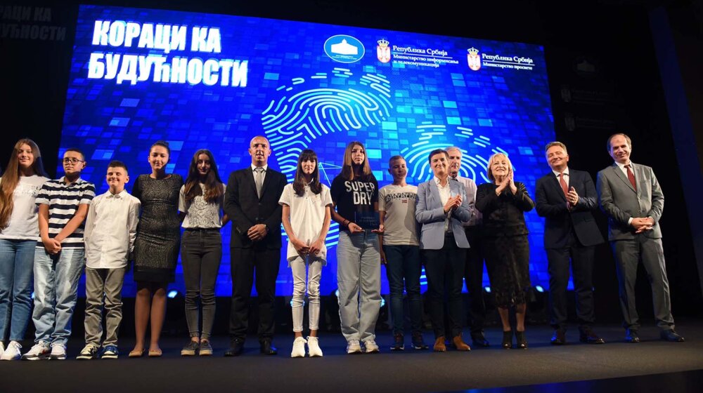 Brnabić: Brzi internet svima do kraja 2025. godine 1