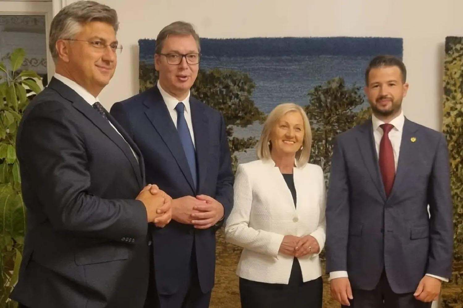 Bez promena u politici prema komšijama: Kakav je uticaj hrvatskih parlamentarnih izbora na zemlje regiona? 6 Bez promena u politici prema komšijama: Kakav je uticaj hrvatskih parlamentarnih izbora na zemlje regiona? 5