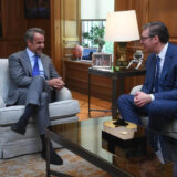 Vučić dočekao premijera Grčke Micotakisa 8