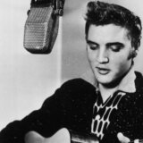 Muzika i istorija: Kaput Elvisa Prislija prodat na aukciji za blizu 150.000 evra 5