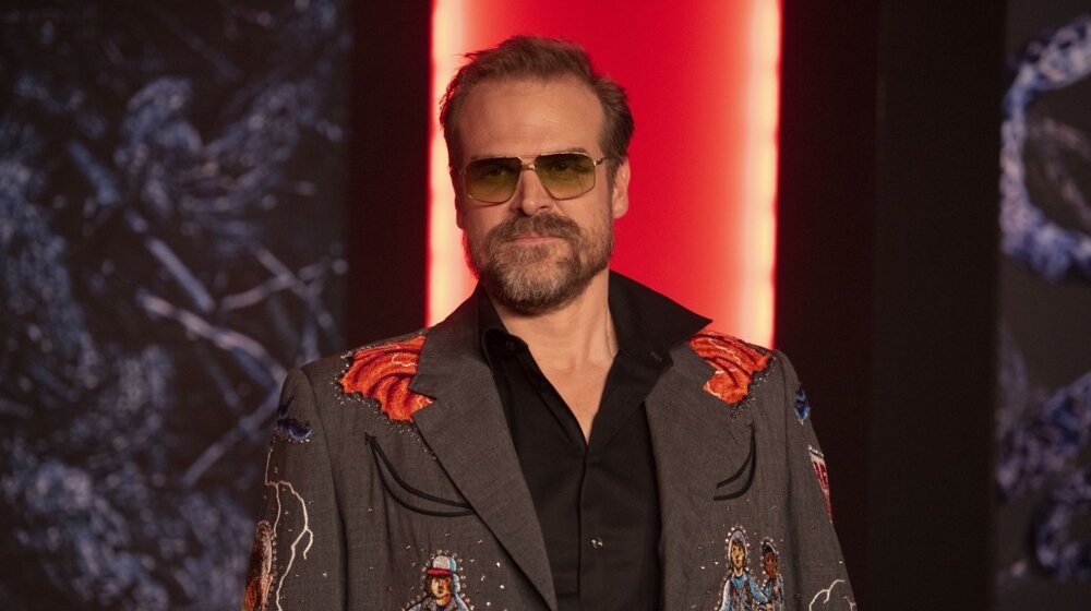 Dejvid Harbor obećava dirljivo finale serije „Stranger Things“ 1