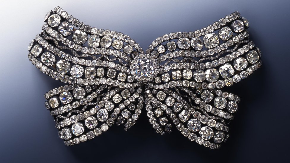 Britanski muzej: Koliko je lako ukrasti predmete 2 One of the pieces stolen from the Royal Palace that houses the historic Green Vault, 25 November 2019