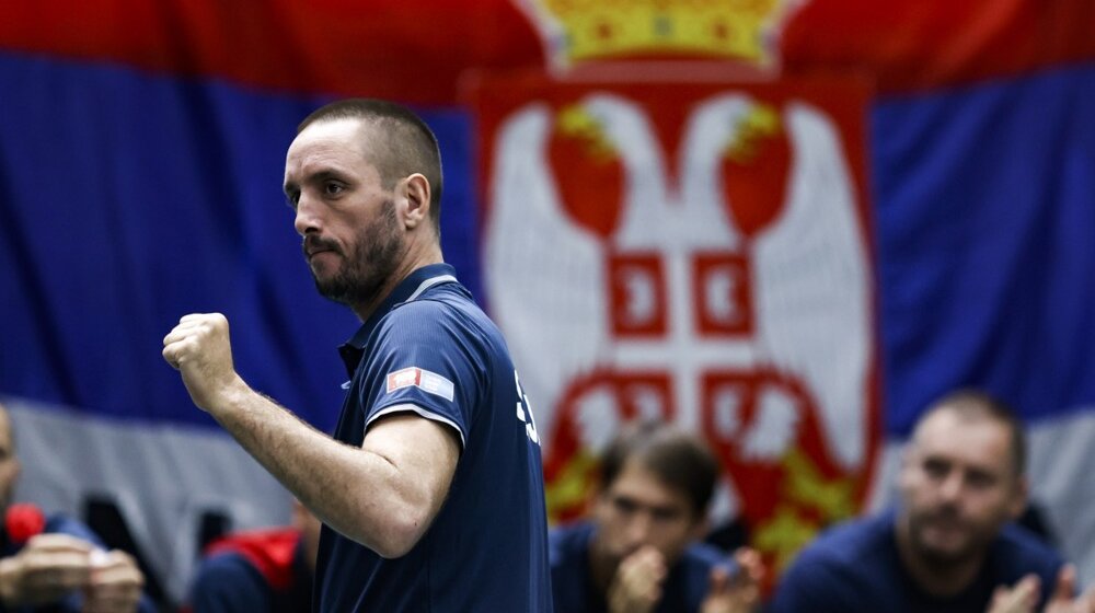 (VIDEO) Viktor Troicki u verbalnom sukobu sa navijačima na US openu: Srpskom treneru upućene psovke i uvrede 1