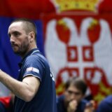 (VIDEO) Viktor Troicki u verbalnom sukobu sa navijačima na US openu: Srpskom treneru upućene psovke i uvrede 6