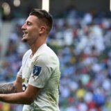 Sergej pobesneo i udario glavom protivnika, dobio direktan crveni karton (VIDEO) 12