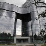 Vagnerovci se opraštaju od Prigožina: Svetli krst na sedištu u Sankt Peterburgu (FOTO, VIDEO) 1