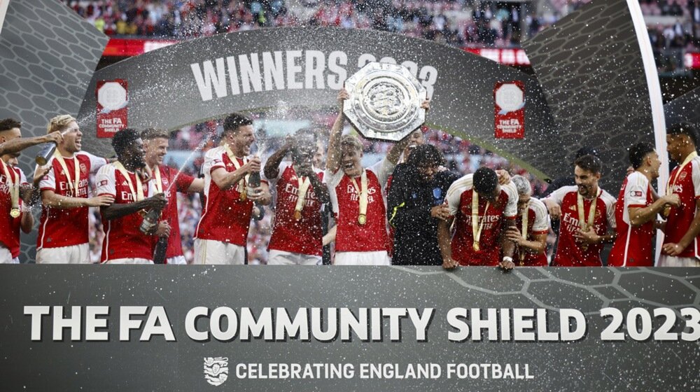 Fudbaleri Arsenala osvojili Komjuniti Šild 1