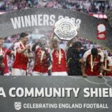 Fudbaleri Arsenala osvojili Komjuniti Šild 8