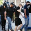 Grčke vlasti traže od hrvatske izručenje još desetorice huligana, uhapšenima stigla pomoć od 180.000 evra 15