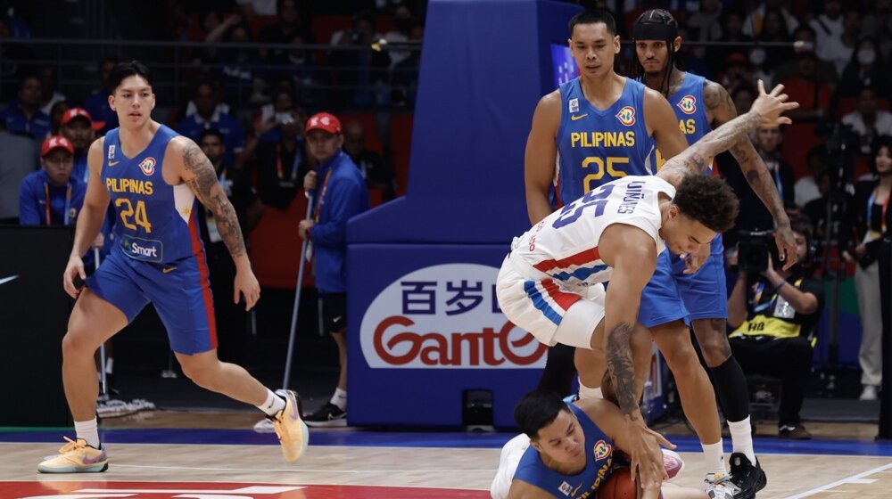 Klarkson vidno utučen nakon poraza Filipina (VIDEO) 1