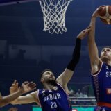 (VIDEO) Nikola Jović, Pešićev kec iz rukava: Pogledajte najbolje poteze našeg najmlađeg igrača na meču sa Portorikom 10